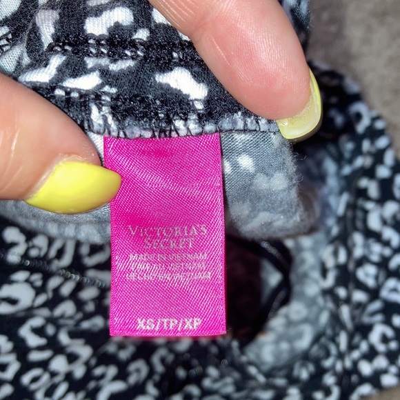 Women’s Victoria’s Secret Leopard Pajama Pants with drawstring waist - Picture 3 of 3